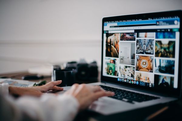 Générez des Revenus avec Vos Photos en Ligne : Le Guide Ultime pour Monétiser Vos Images (Achat et Vente)