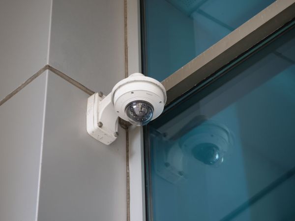 Sécurisez votre espace : top conseils pour installer une caméra de surveillance